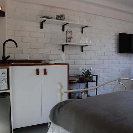 Secure, Private, Queen Room Close To Airport Port Elizabeth Esterno foto