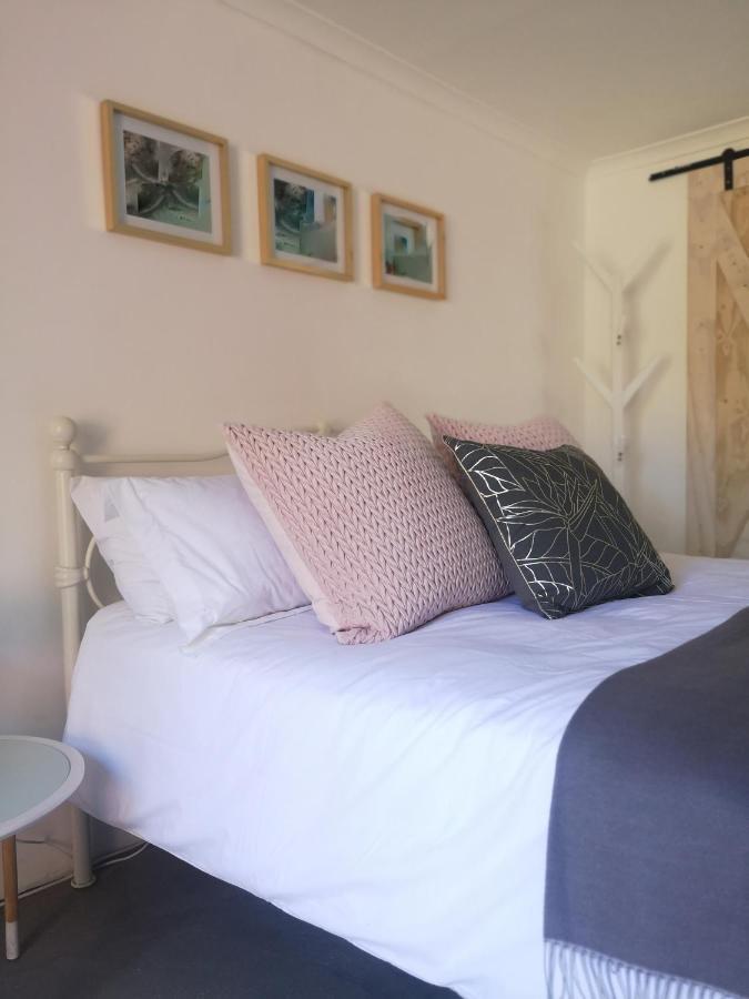 Secure, Private, Queen Room Close To Airport Port Elizabeth Esterno foto