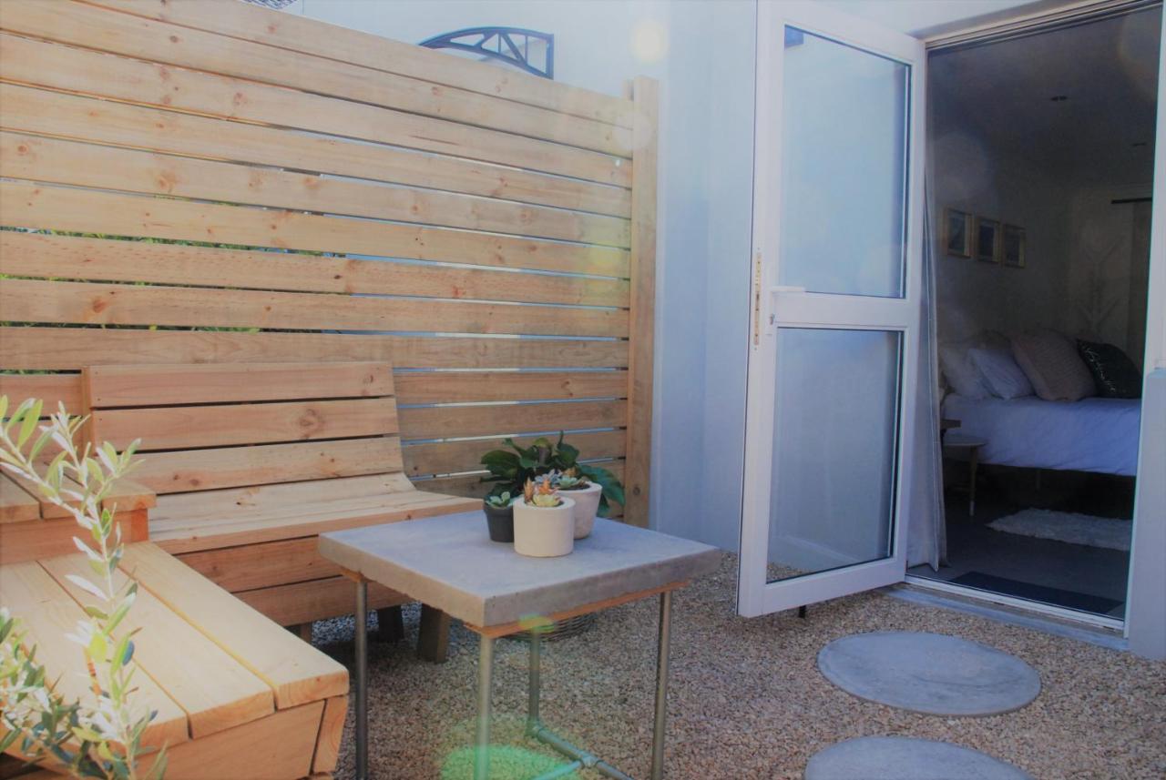 Secure, Private, Queen Room Close To Airport Port Elizabeth Esterno foto