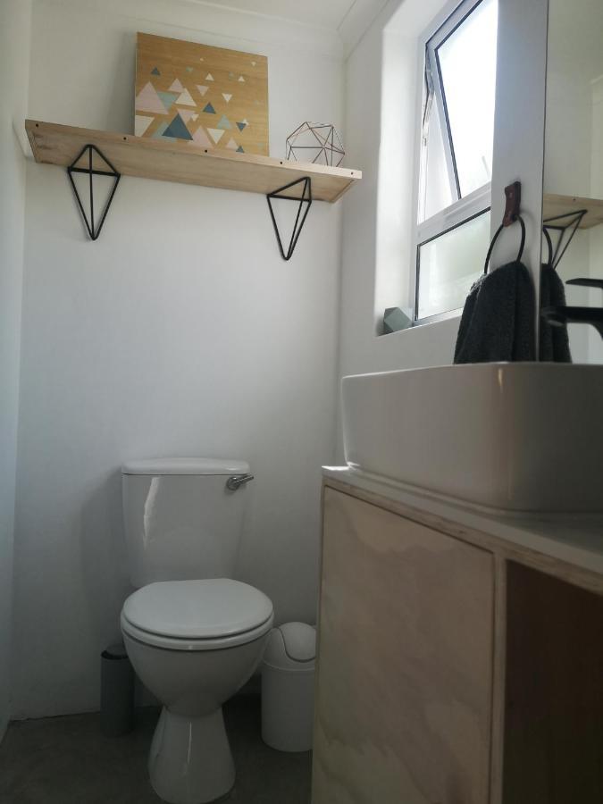 Secure, Private, Queen Room Close To Airport Port Elizabeth Esterno foto