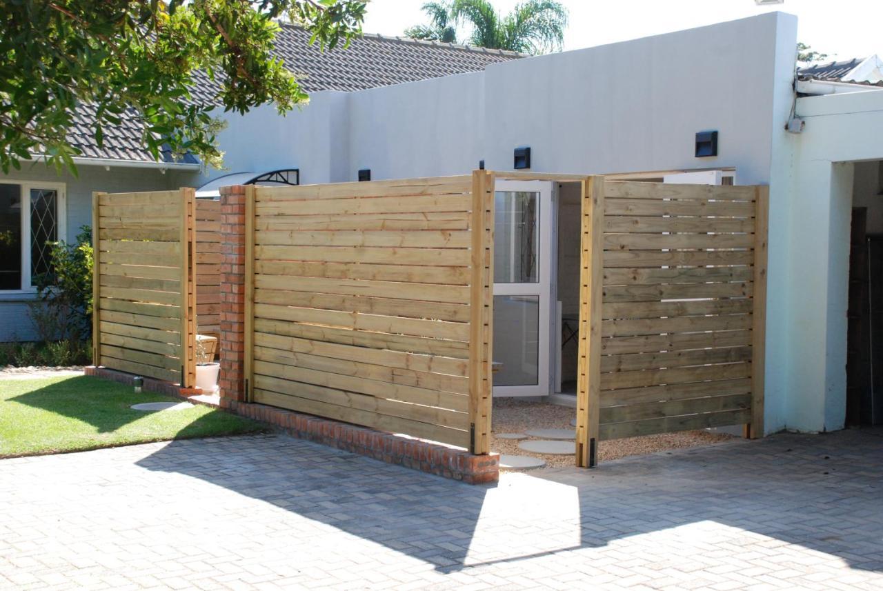 Secure, Private, Queen Room Close To Airport Port Elizabeth Esterno foto
