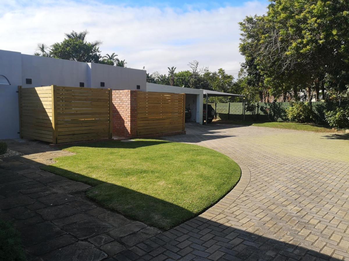 Secure, Private, Queen Room Close To Airport Port Elizabeth Esterno foto